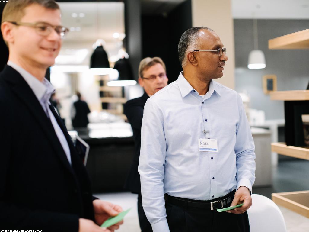 គន្លងស្វាគមន៍: វិធីសាស្រ្តនៃការកែលម្អប្រព័ន្ធស្វាគមន៍