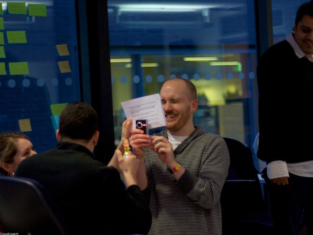 យុទ្ធសាស្ត្រសម្រាប់ការឆ្លើយសំណួរដែលតែងដាក់សំណួរ